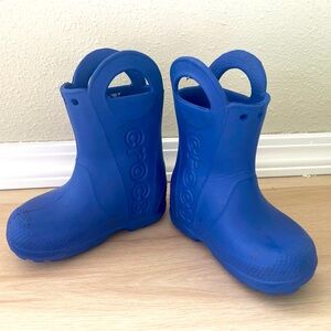 Kids Size 7 Rainboots Crocs 2T Rubber C7 15cm